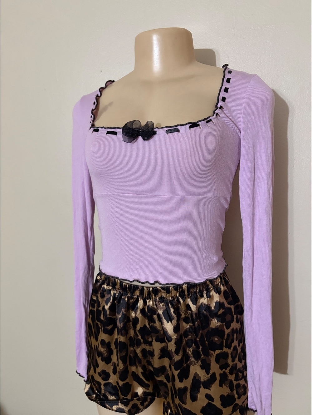Cute purple top